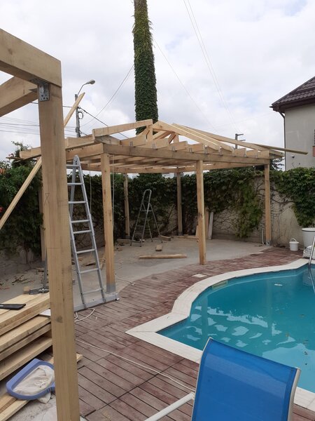 Prestari servicii lemn si fier