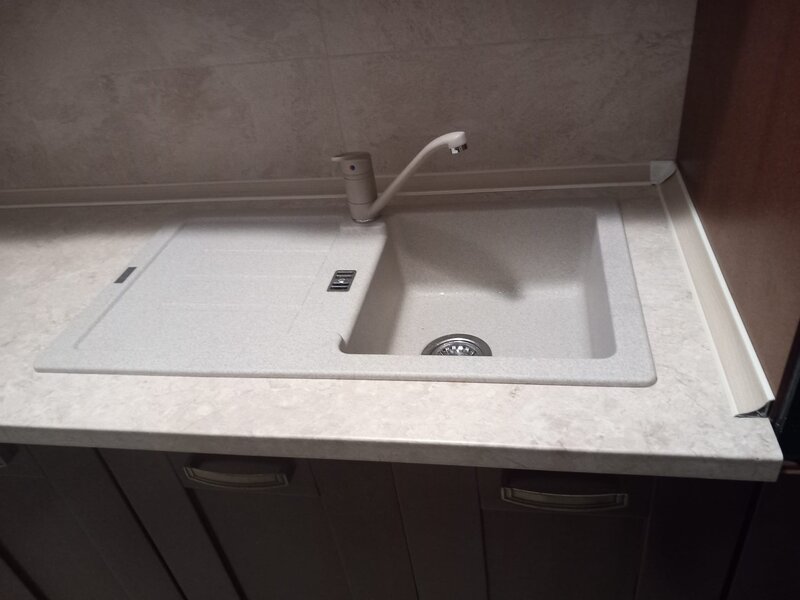 Prestari servicii lemn si fier