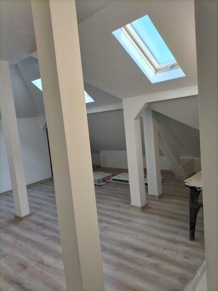 Prestari servicii lemn si fier