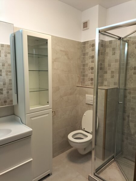 Prestari servicii lemn si fier